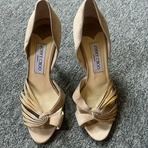 Jimmy Choo Suede Peep Toe Heels, size 35.5 - Picture 6 of 8